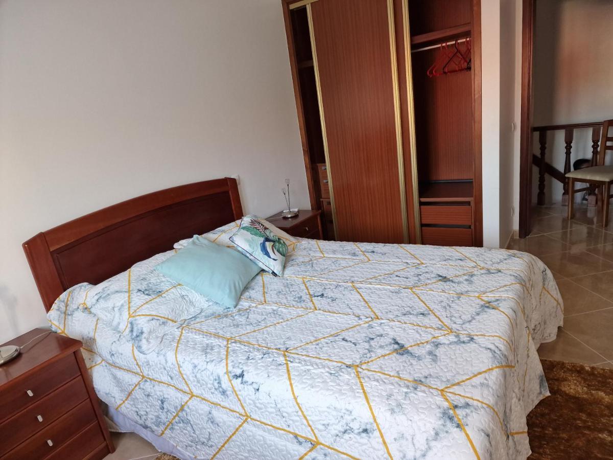 Chez Gilbert-Alojamento Local Alqueidão da Serra Zewnętrze zdjęcie